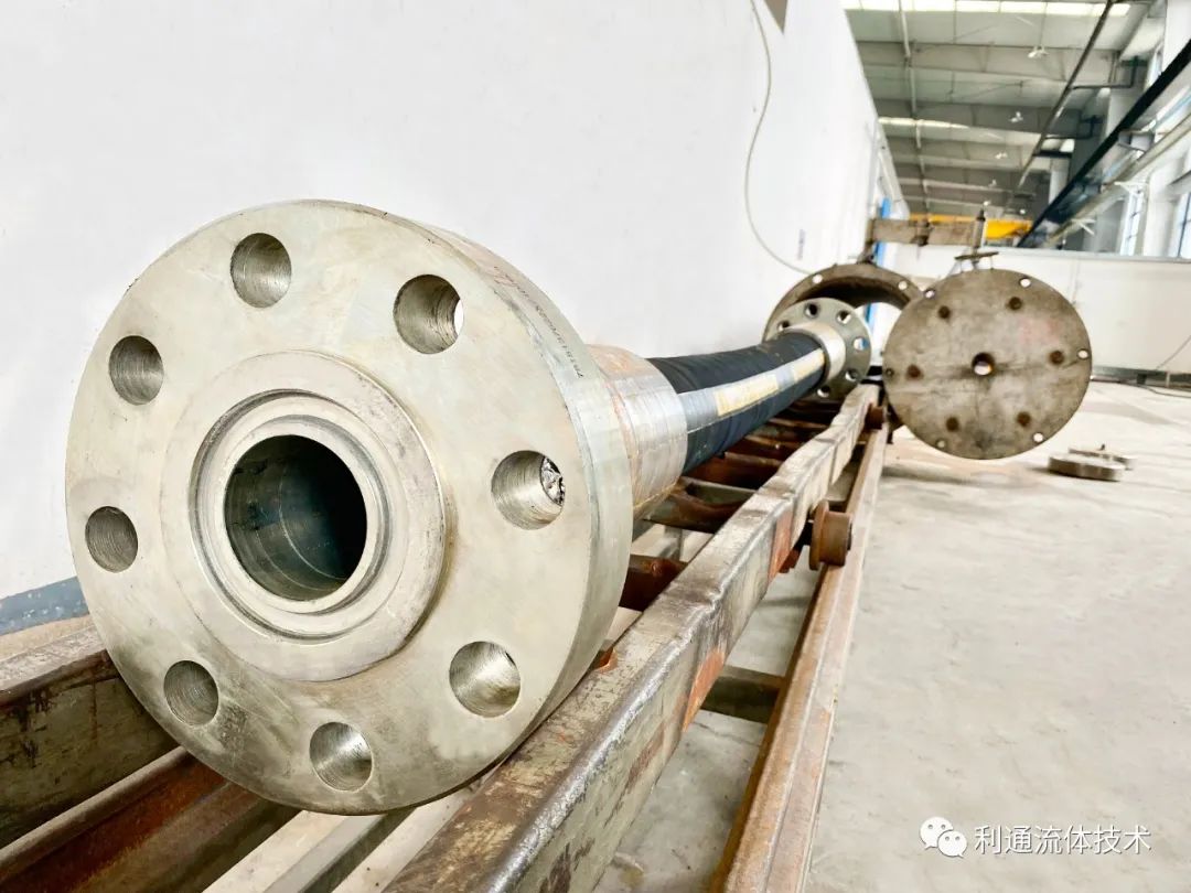 PTFE軟管：耐腐蝕性能如何重塑工業(yè)流體傳輸標(biāo)準(zhǔn)？